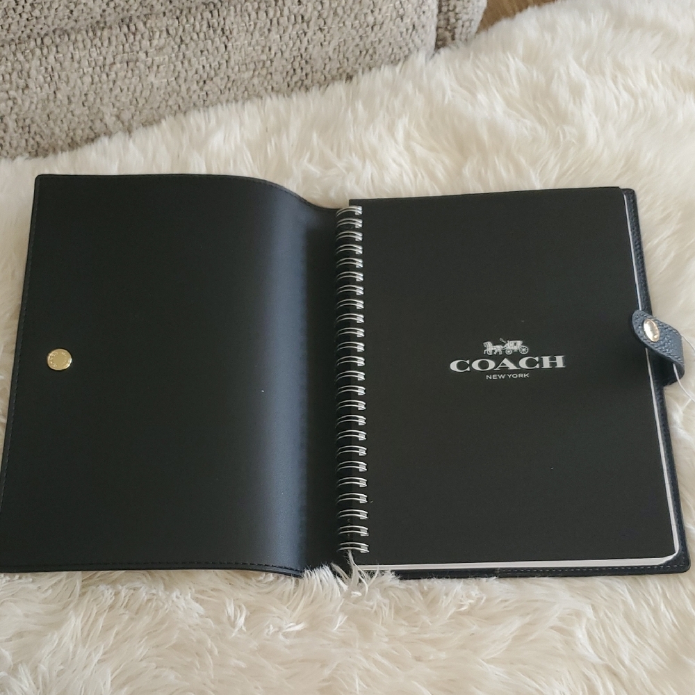 Coach Leopard Print Gold and Black Leather Organizer - Picture 2 of 3